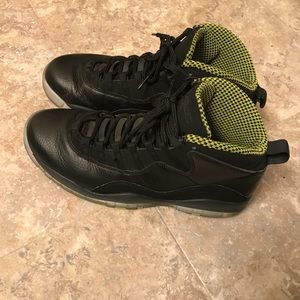 Retro Jordan Venom 10’s