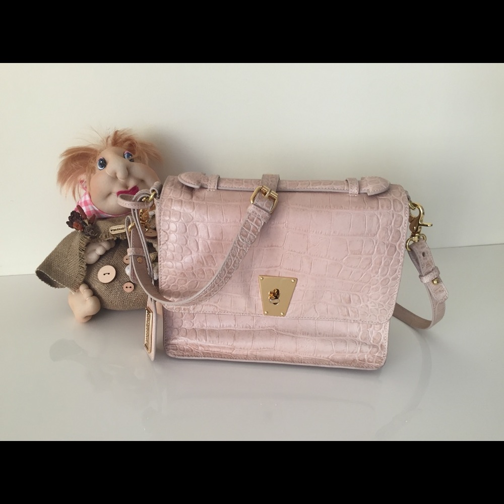Badgley Mischka Women Bag