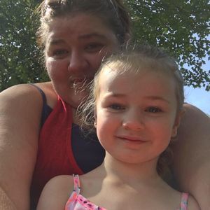 Meet your Posher, Raylynn