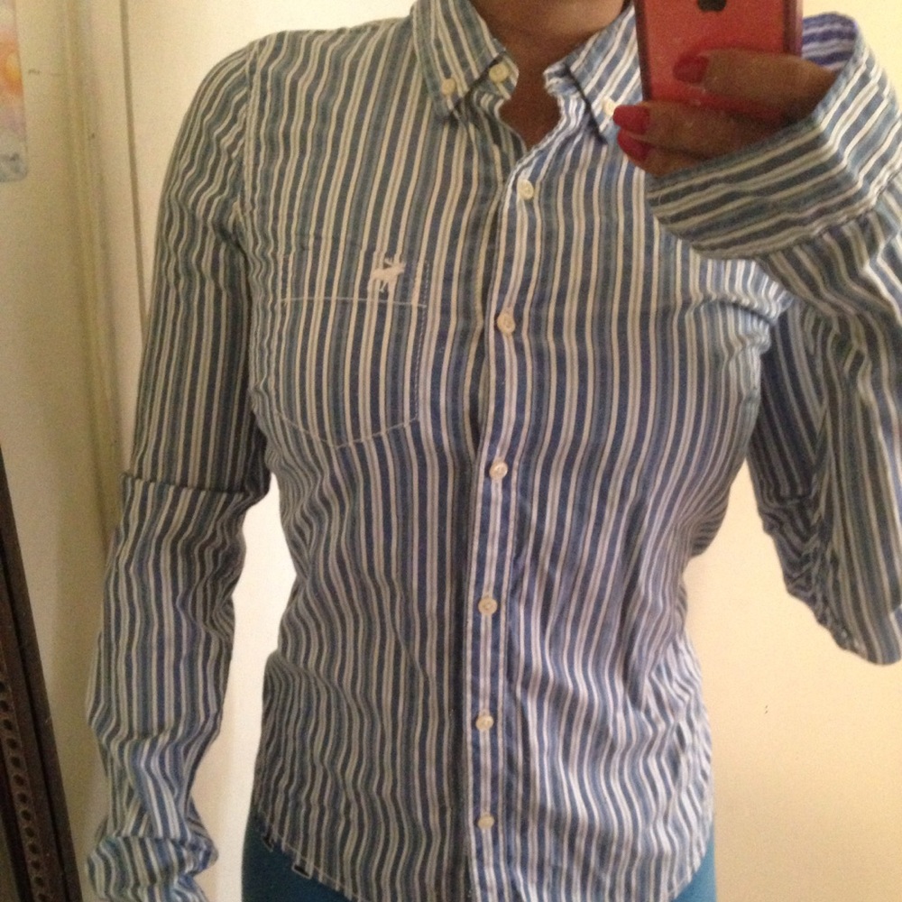 AnF button up shirt nwt