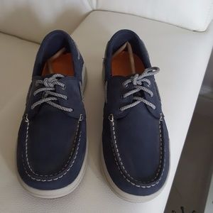 SPERRY MEN SHOES SIZE .5