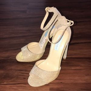 Betsey Johnson Carly Gold Bridal Wedding  Heels