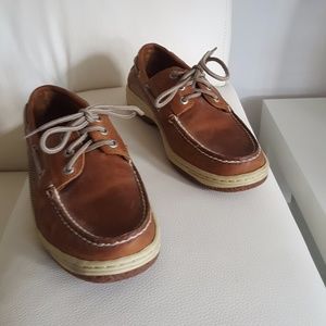 Sperry Men's Billfish 3-Eye Boat Shoe in Dark Tan