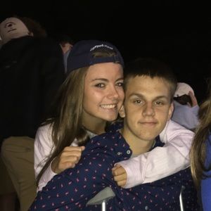 Meet your Posher, Connor