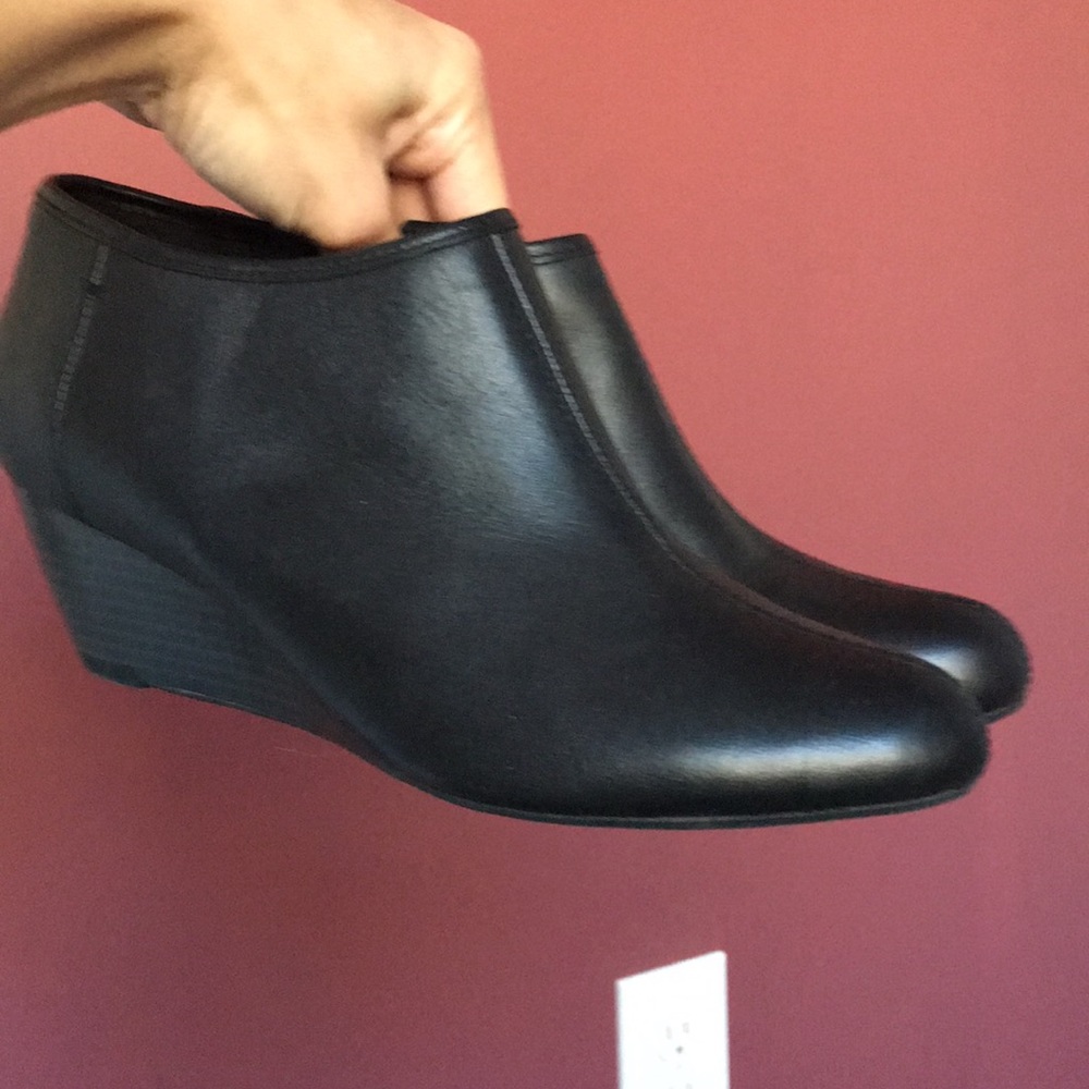 Clarks shoes