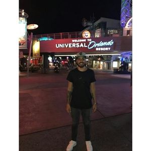 Meet your Posher, Cristhopher