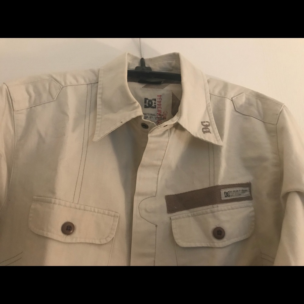 Khaki DC shirt