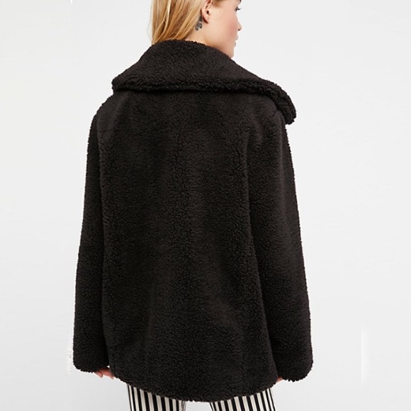 Plush Faux Fur Teddy Coat JACKET - Picture 3 of 8