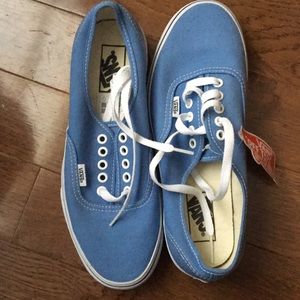 BRAND NEW VANS