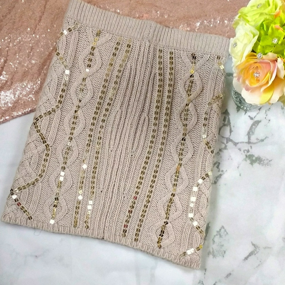 MODA INTL - Sequined Wool Skirt