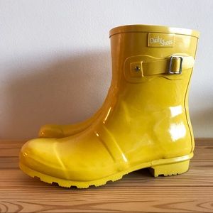 Yellow Short Rain Boots Wellies Galoshes