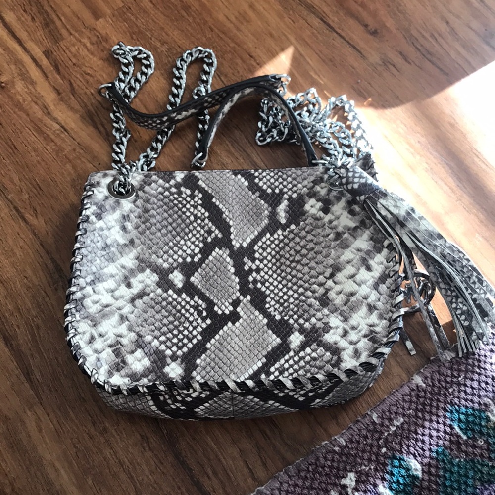 Whipped Chelsea Natural Small Messenger