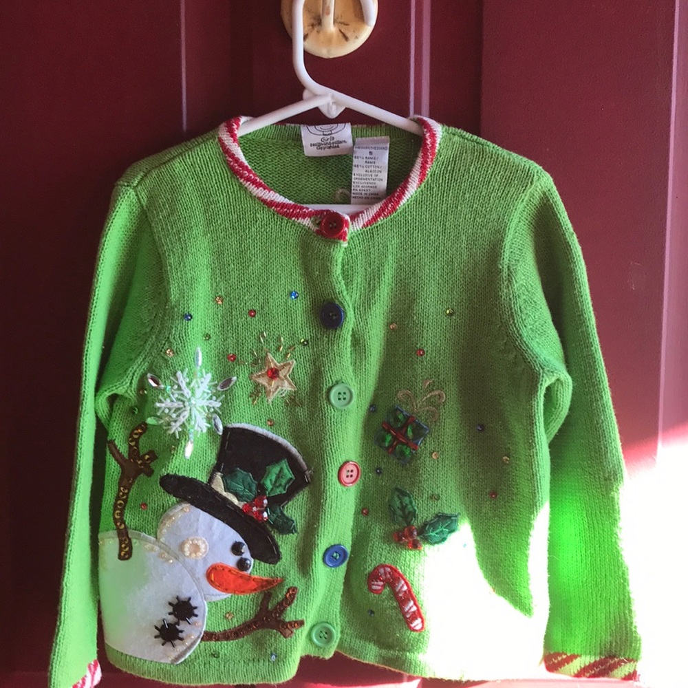 Little girls size 5 Christmas sweater
