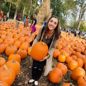 Meet your Posher, Amanda