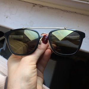 60% OFF 🔥Burberry Sunglasses🔥!