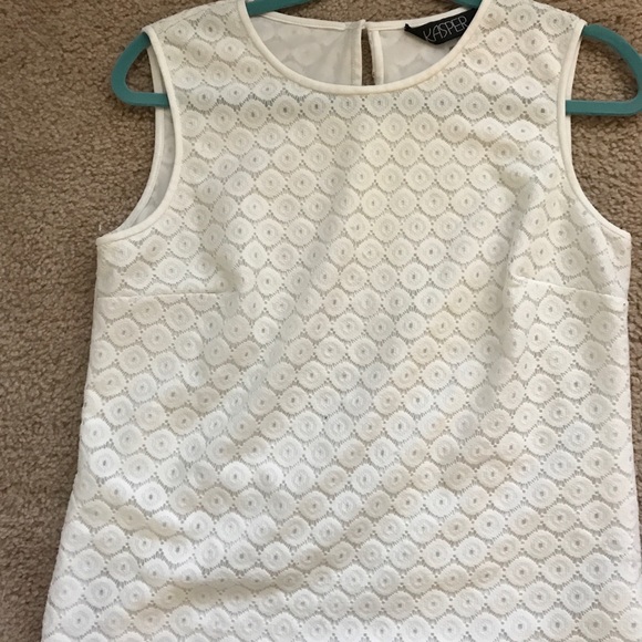 Kasper White Tank - Picture 1 of 2