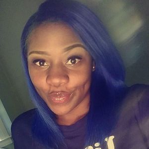 Meet your Posher, Jasmane