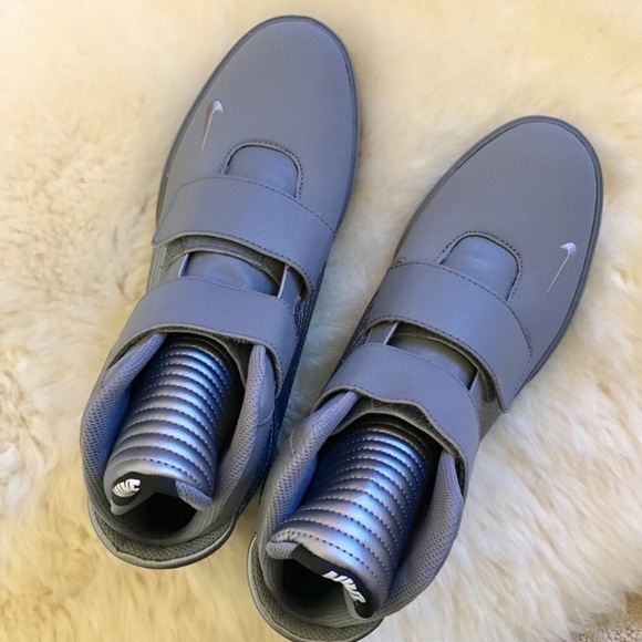 Nike Flystepper 2K3 Sneaker In Gray - Picture 3 of 8