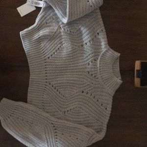 Brand new Aritzia Goulding Sweater