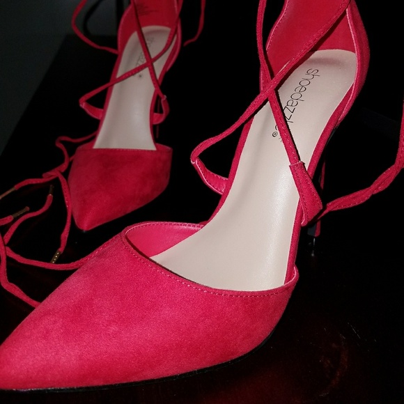 New - Picture 3 of 4