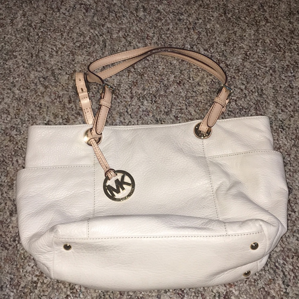 Leather Michael Kors bag
