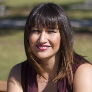 Meet your Posher, Angeline