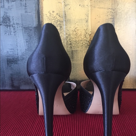 Italian Glamour Platforms- like walking on air - Picture 5 of 6