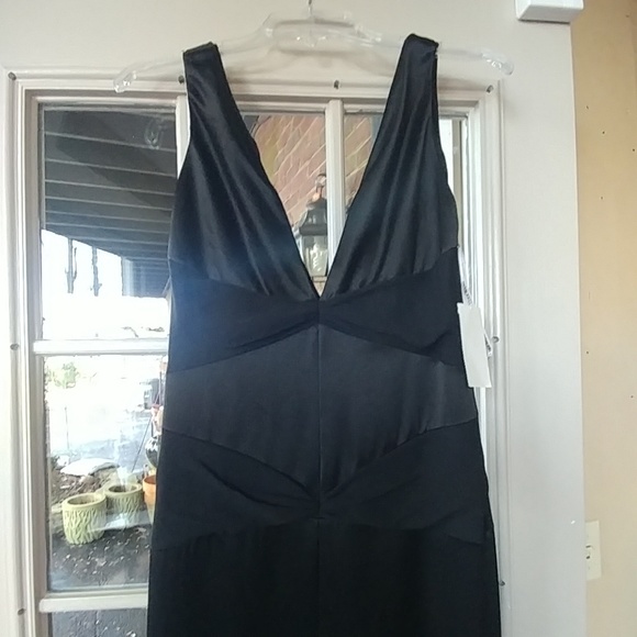 NWT VERA WANG BLACK COLUMN EVENING GOWN - Picture 2 of 3
