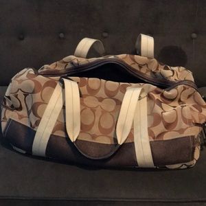 Coach shoulder/duffle bag