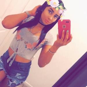 Meet your Posher, Keisha