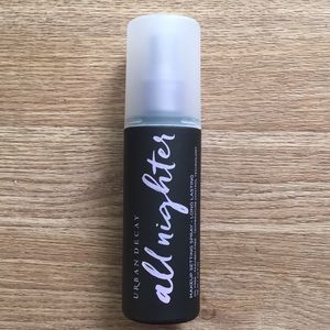 URBAN DECAY SETTING SPRAY