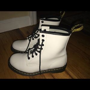 White Womens 1460 Smooth Doc Martens