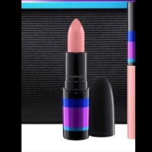 MAC Holiday Edition Creme Cup Lipstick