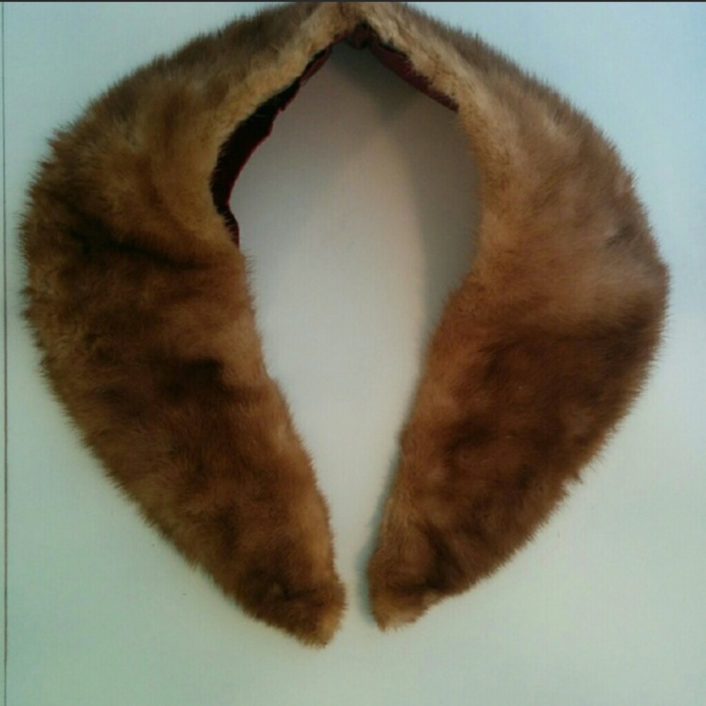 Vintage fur collar