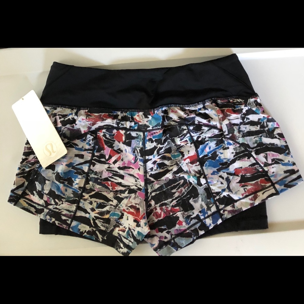 NWT Lululemon Break Free Shorts Sz 6