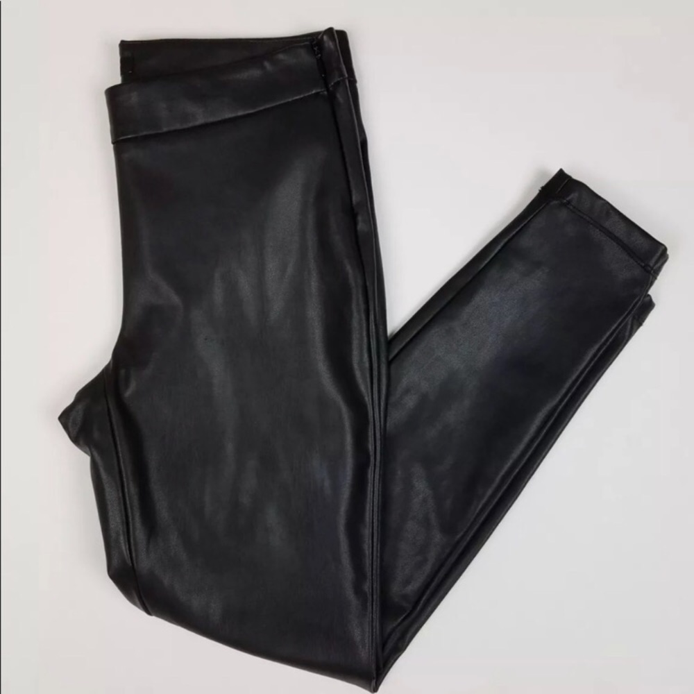 Faux leather leggings