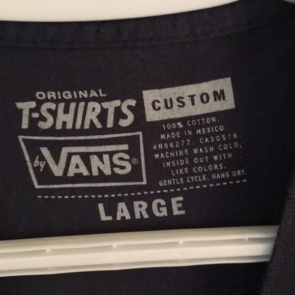 Vans customs front pocket t-shirt - Picture 3 of 3