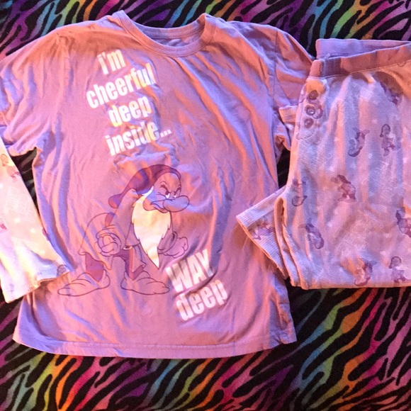 Disney Other - Disney Grumpy thermal pajamas 🥗