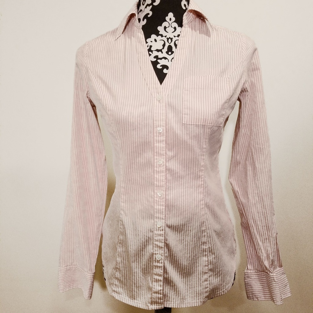 Express - Essential Button Down Shirt