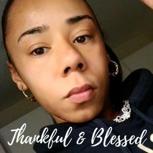 Meet your Posher, Nikki