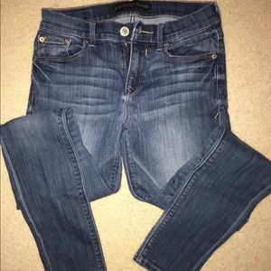 Express Mia Medium Rise Jeans sz 2R