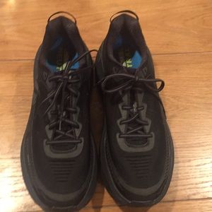 HOKA one one M Bondi 5
