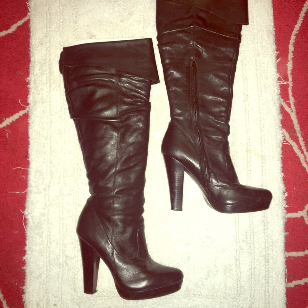 Jessica Simpson Tulip style Platform Boots