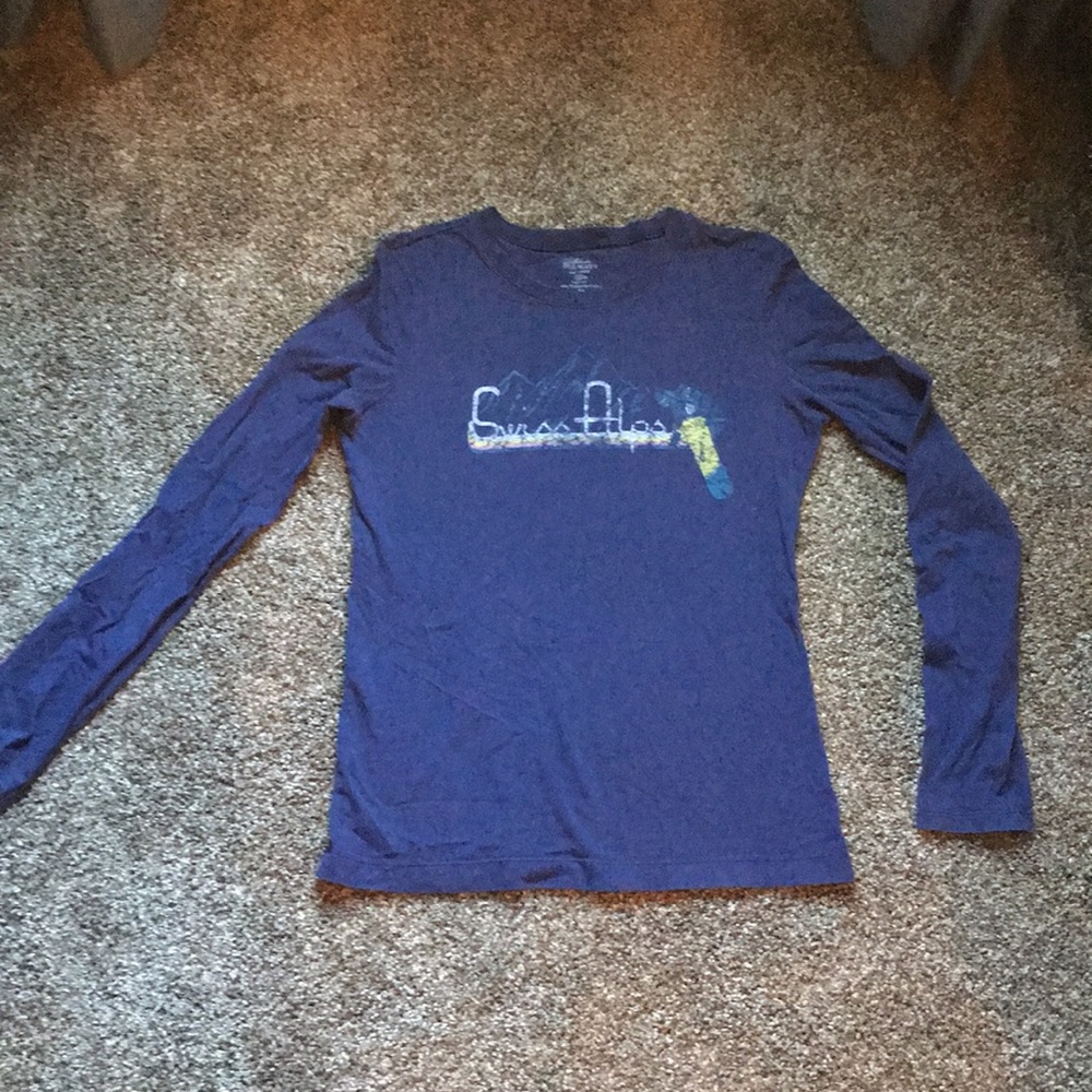 Old navy t-shirt
