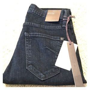 NEW James Jeans Hunter Jeans sz 26 Bombshell