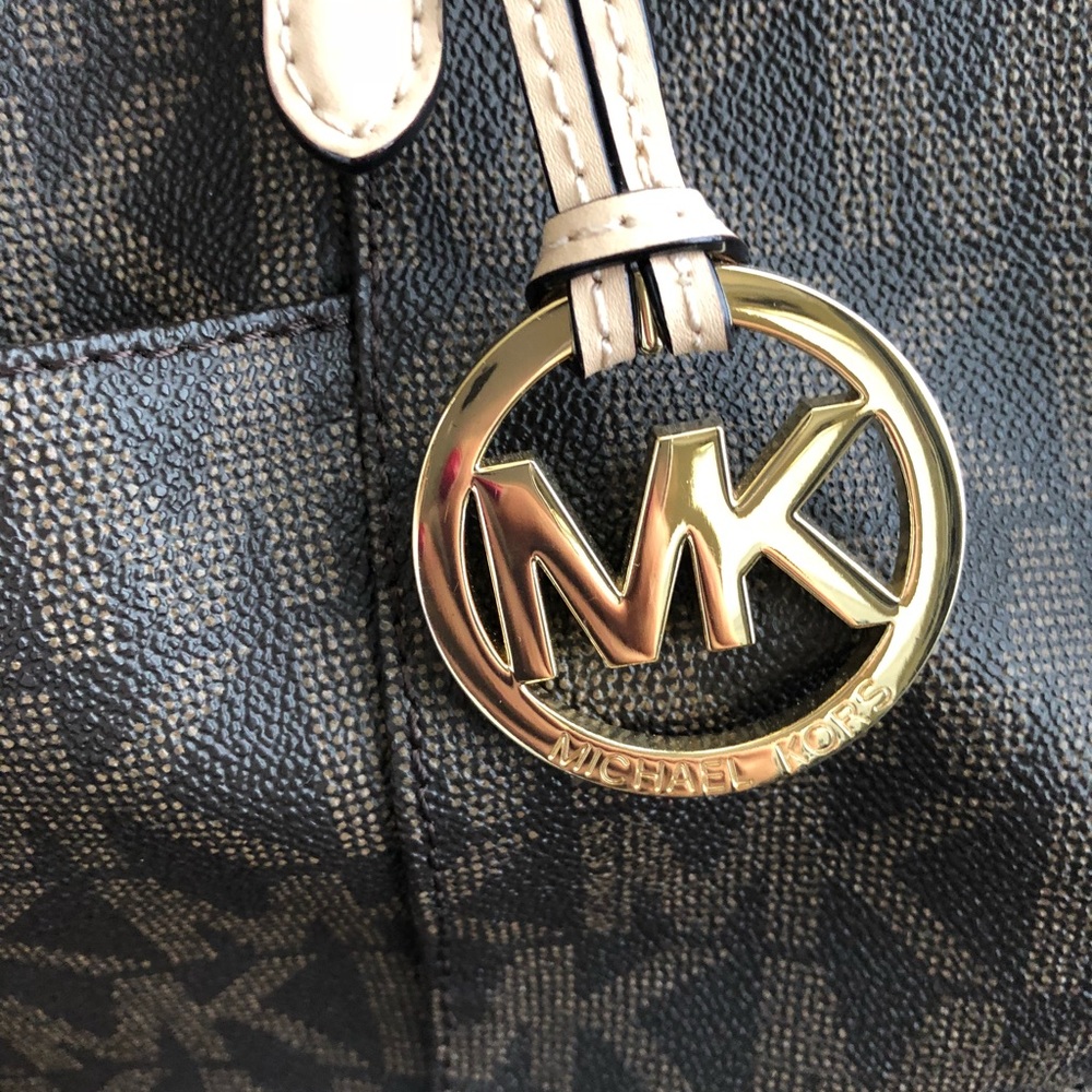 Michael Kors East West Tote Brown(Make Offer)