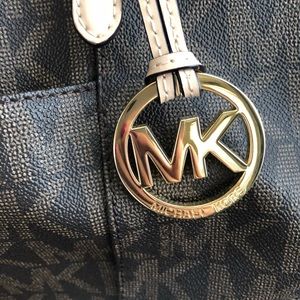 Michael Kors East West Tote Brown(Make Offer)