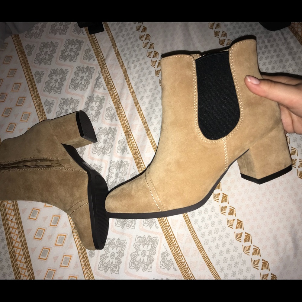 size 7 tan booties!