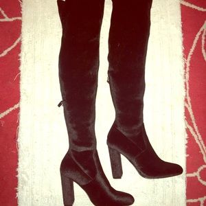 Over the knee velvet boots