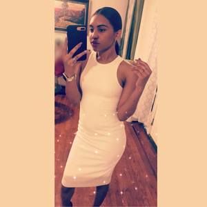 Meet your Posher, Kat